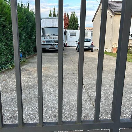 Appartement T2 Paray Vieille Poste Bagian luar foto