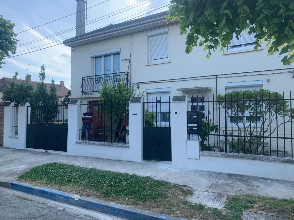 Appartement T2 Paray Vieille Poste Bagian luar foto